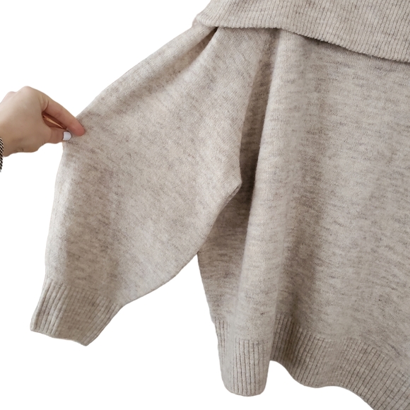 H&M off the shoulder knit sweater wool blend beige oatmeal balloon sleeve large - Picture 3 of 7